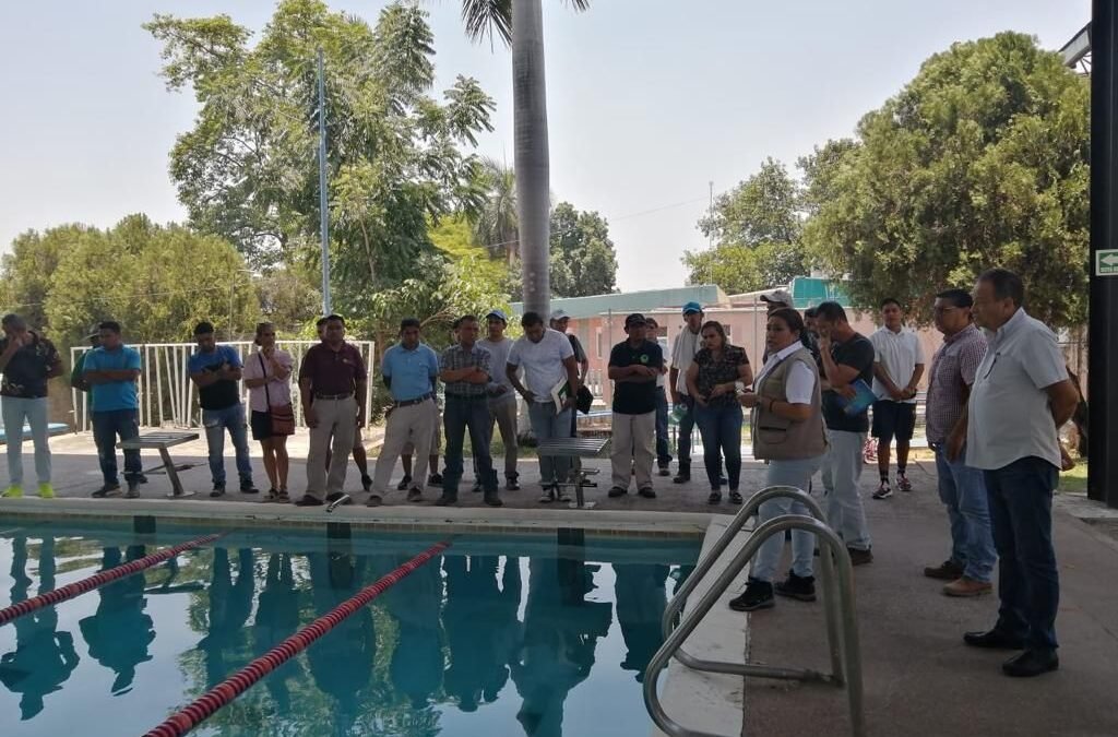 PREVIO A TEMPORADA VACACIONAL SE CAPACITA A RESPONSABLES DE ALBERCAS.