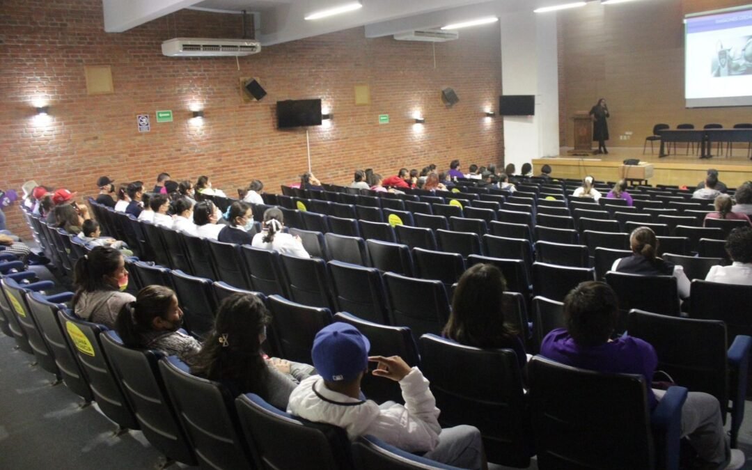 HOSPITAL CENTRAL «DR. IGNACIO MORONES PRIETO» REALIZA EVENTO PARA FAMILIARES DE BEBÉS PREMATUROS