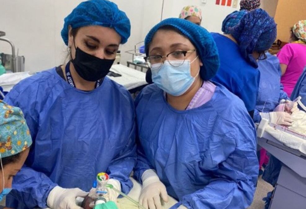 ATIENDEN MÉDICOS NACIMIENTO DE TRILLIZOS EN EL HOSPITAL CENTRAL