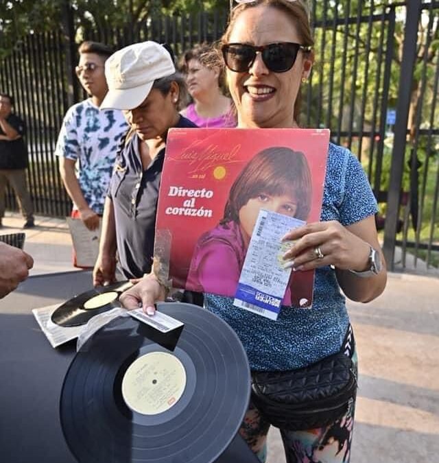 RICARDO GALLARDO ANUNCIA ENTREGA DE BOLETOS GRATIS PARA LUIS MIGUEL