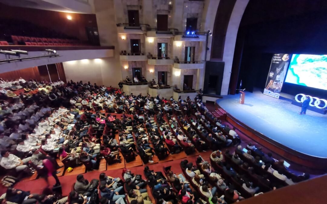 RECIBE SLP A LAS Y LOS JURADOS INTERNACIONALES DEL CONCURSO DE BRUSELAS