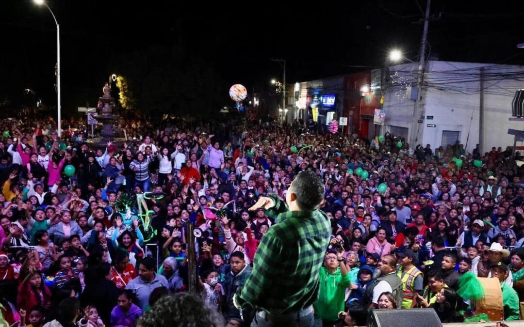 RICARDO GALLARDO LLEVA ALEGRÍA A NIÑAS Y NIÑOS CON POSADAS EN LA REGIÓN MEDIA