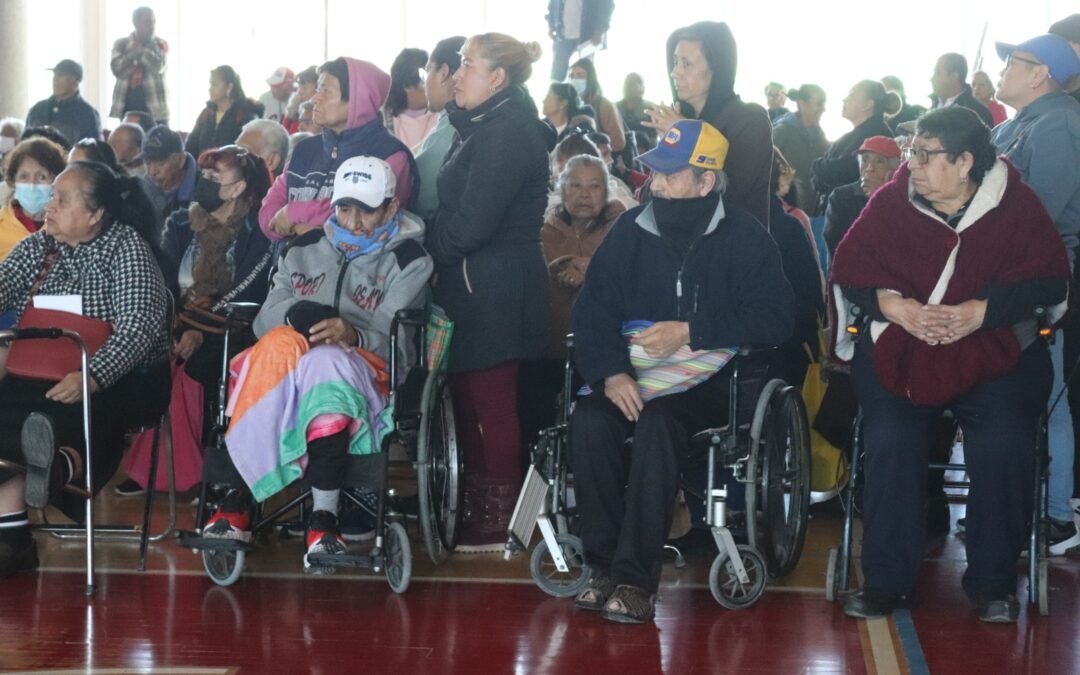 EJECUTIVO ESTATAL SUPERVISA ENTREGA DE APOYO EN LAS CUATRO REGIONES