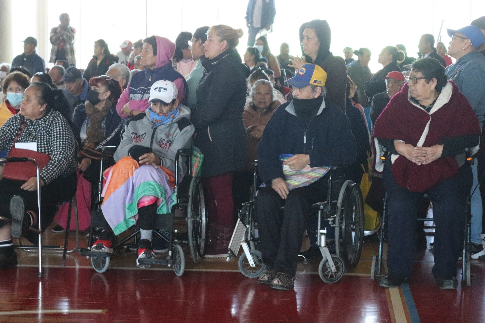 EJECUTIVO ESTATAL SUPERVISA ENTREGA DE APOYO EN LAS CUATRO REGIONES