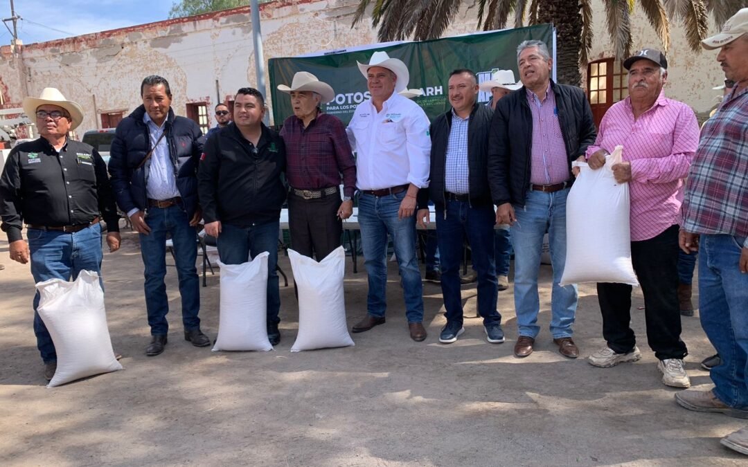 EJECUTIVO ESTATAL LLEVA APOYO A LAS Y LOS POTOSINOS CON PROGRAMAS AGROPECUARIOS