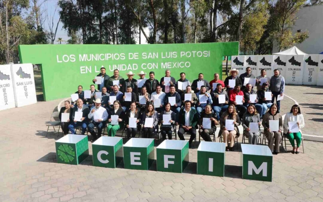 ESTADO TRABAJA CON LOS MUNICIPIOS EN BENEFICIO DE LAS Y LOS POTOSINOS