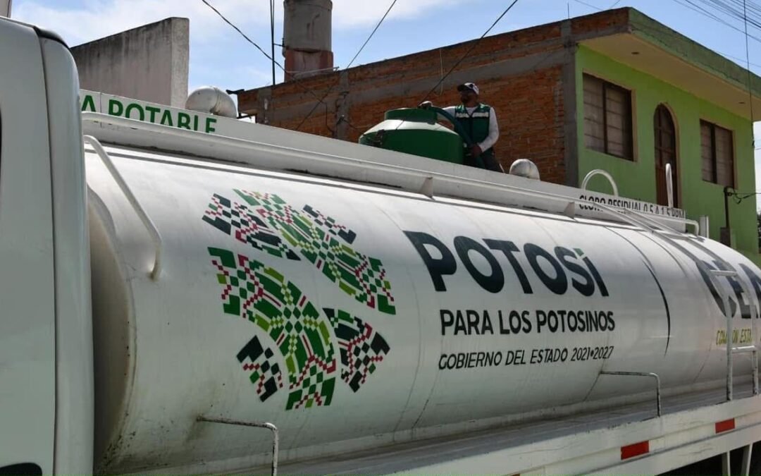 ARRANCARÁ RICARDO GALLARDO DISTRIBUCIÓN GRATUITA DE AGUA A LOS HOGARES CON NUEVAS PIPAS