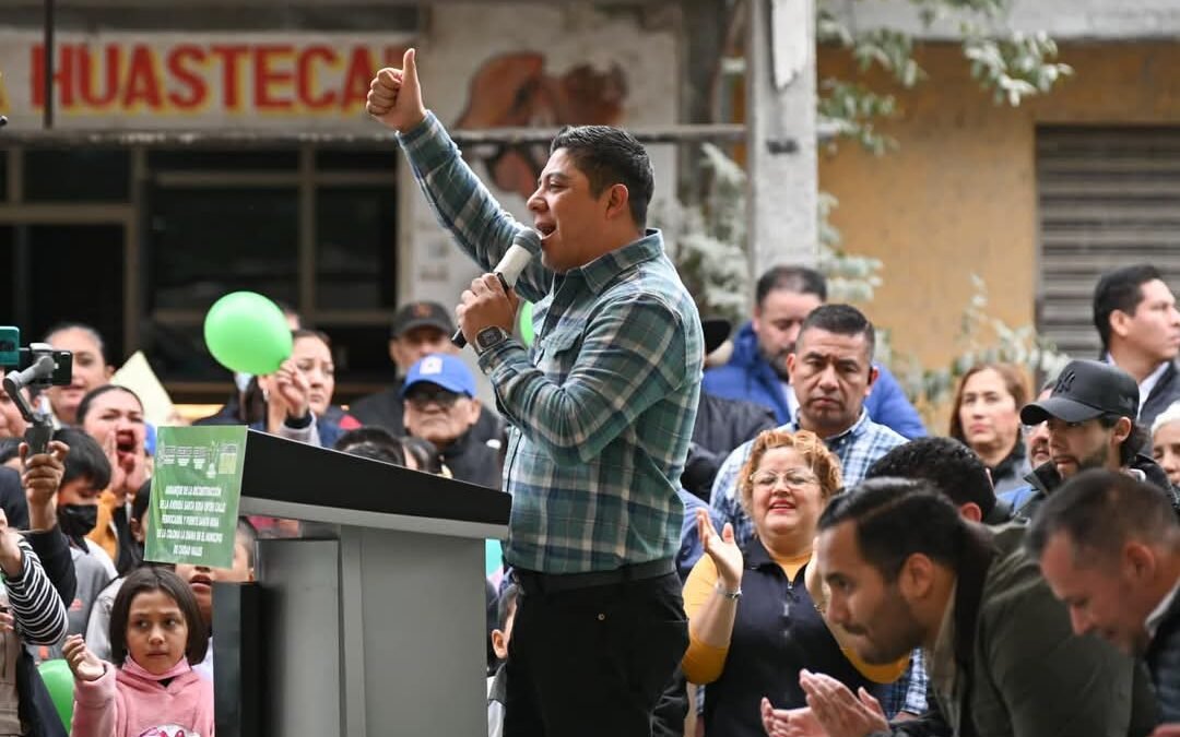 RICARDO GALLARDO ANUNCIA ENTREGA DE TERRENOS EN APOYO A FAMILIAS