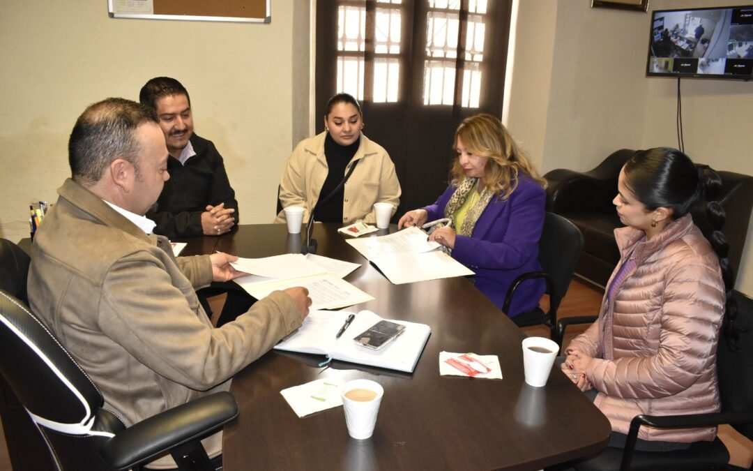 EL ESTADO COORDINA CON MUNICIPIOS ACCIONES CONTRA LA VIOLENCIA A LAS MUJERES