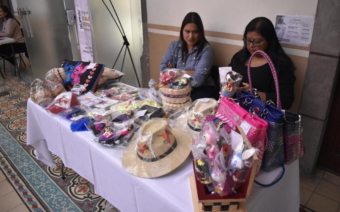 GOBIERNO DEL ESTADO BRINDA APOYO A EMPRENDEDORAS POTOSINAS