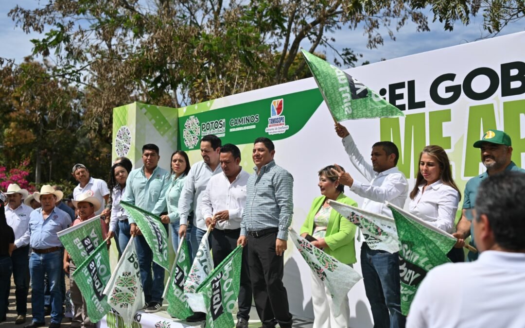 RICARDO GALLARDO INICIA RESCATE DE UNA CARRETERA MÁS EN TAMASOPO