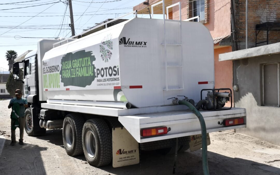 GOBIERNO ESTATAL FORTALECE DISTRIBUCIÓN DE AGUA POTABLE A HOGARES EN LA ZONA METROPOLITANA