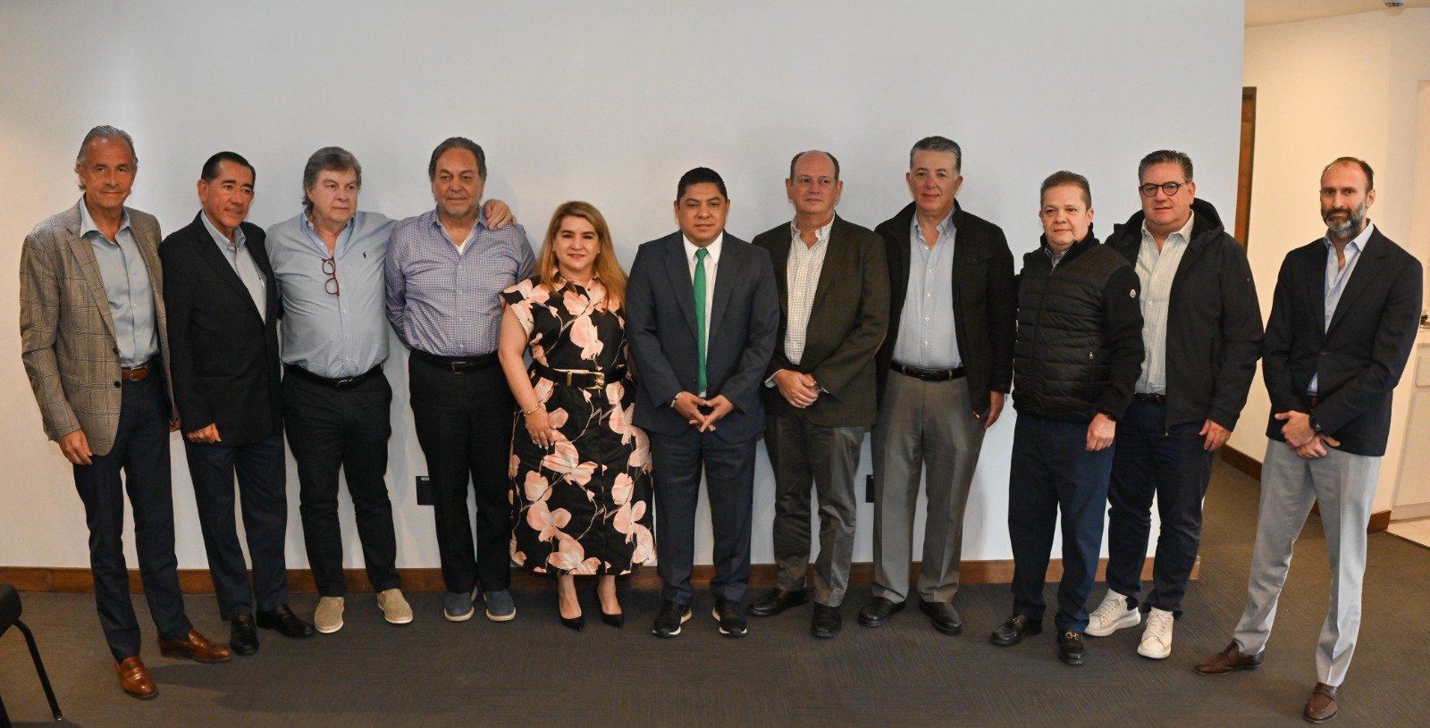 RICARDO GALLARDO DETONA MÁS DESARROLLO CON APOYO DEL CONSEJO POTOSÍ