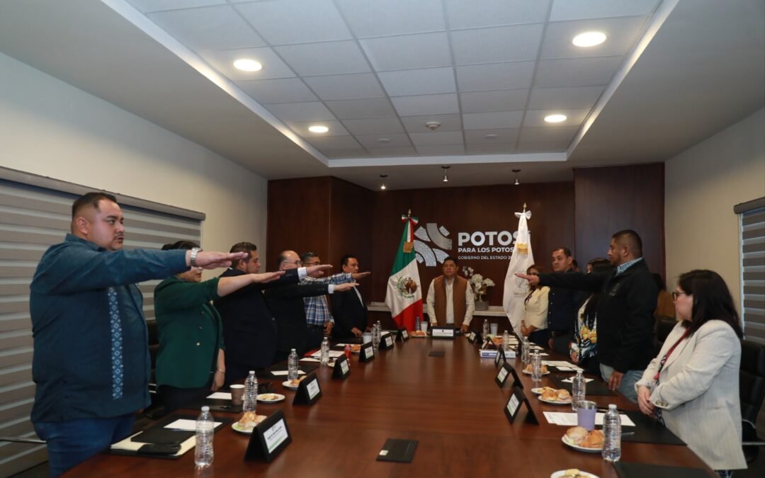 RICARDO GALLARDO TOMA PROTESTA A LA COMISIÓN METROPOLITANA DE DESARROLLO URBANO