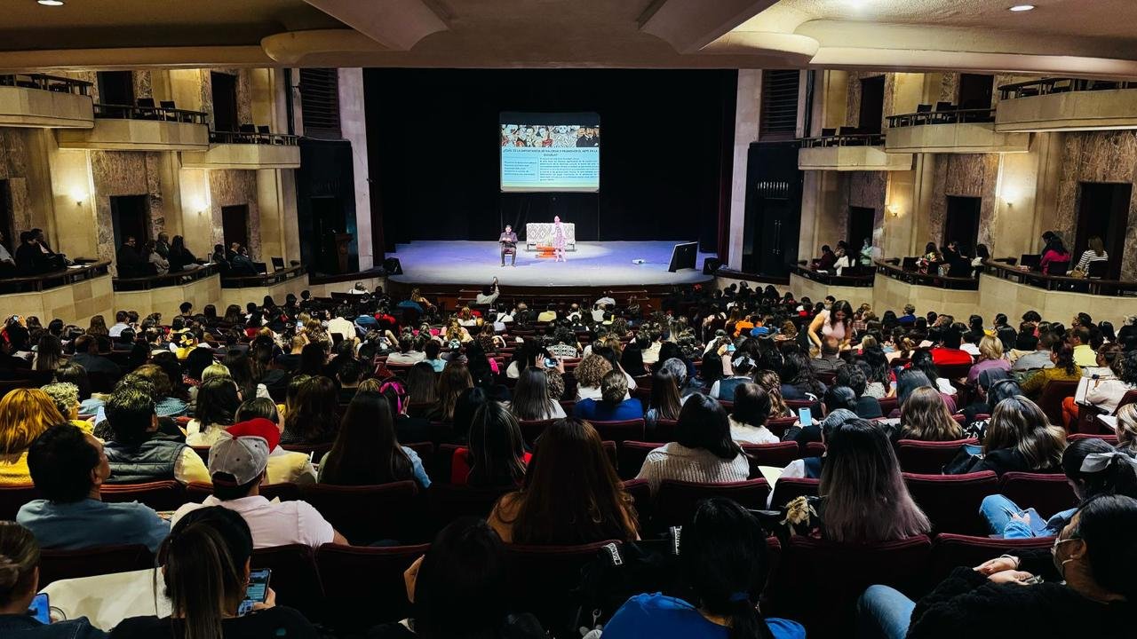 GOBIERNO DEL ESTADO PROFESIONALIZA A DOCENTES SOBRE LA NUEVA ESCUELA MEXICANA