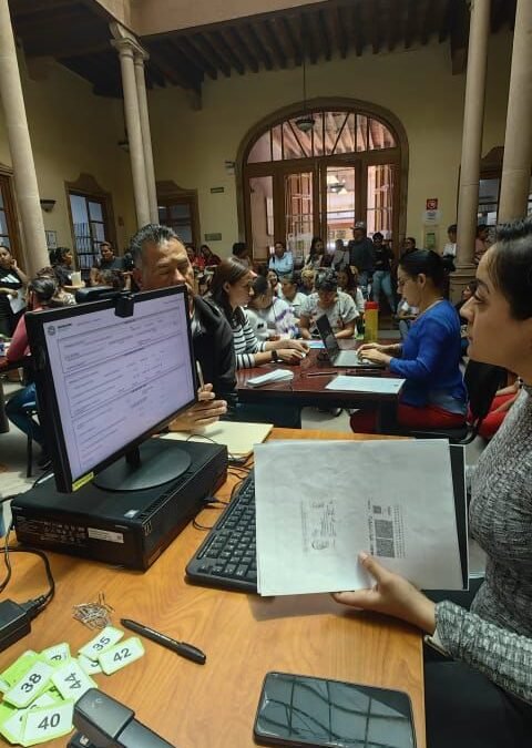 MÁS DE 30 MIL POTOSINOS TENDRÁN UNA VIVIENDA