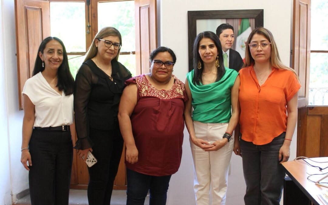 CAPACITAN A SERVIDORES PÚBLICOS EN EQUIDAD DE GÉNERO