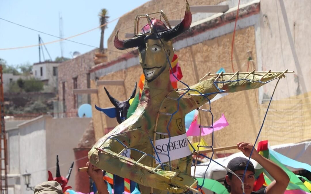 HISTORIA Y MISTICISMO SE VIVIÓ CON QUEMA DE JUDAS EN REAL DE CATORCE