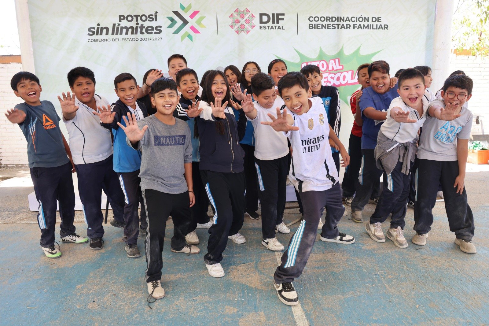 DIF ESTATAL PREVIENE ACOSO ESCOLAR EN PLANTELES