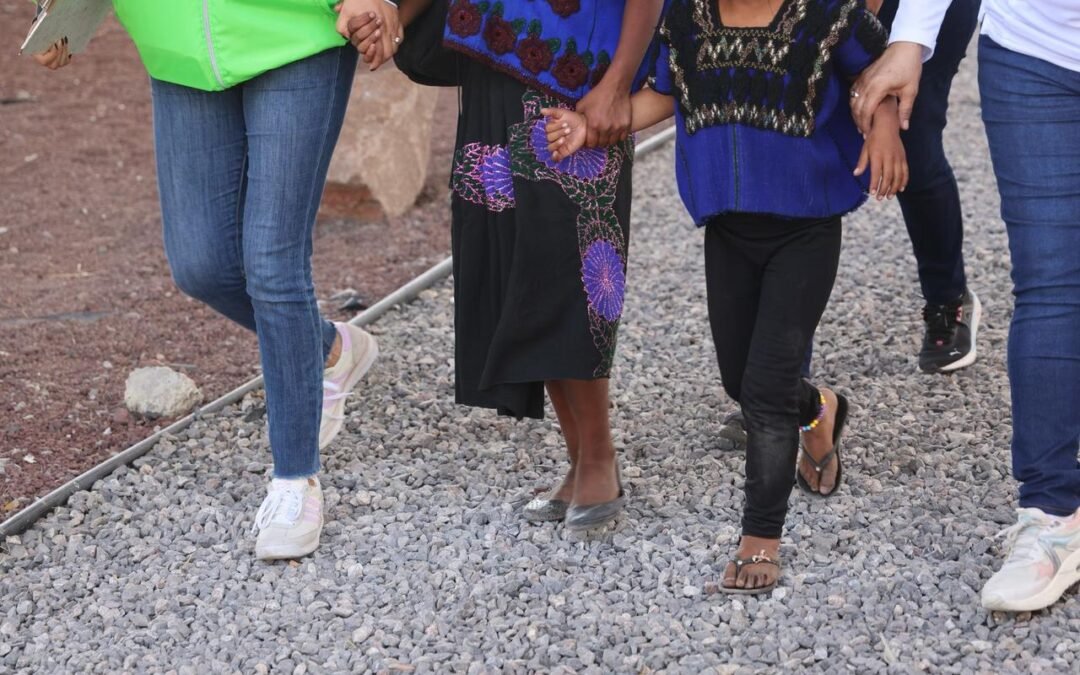 DIF ESTATAL RECORRE CRUCEROS PARA EVITAR TRABAJO INFANTIL