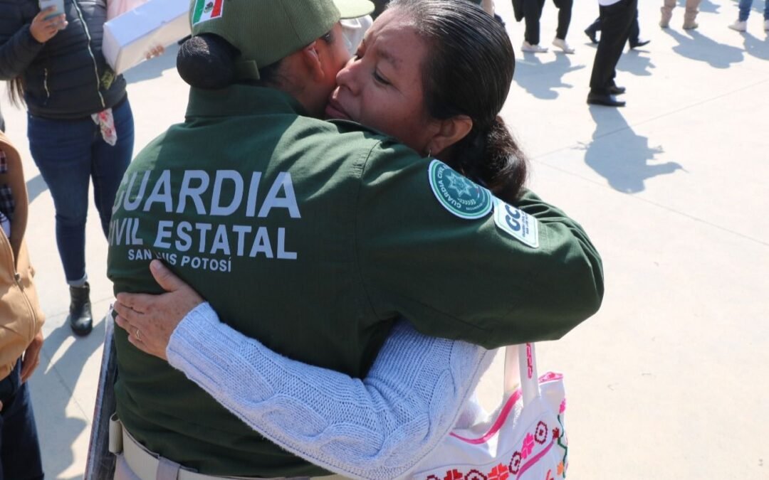 MUJERES POLICÍAS Y MADRES DE FAMILIA DESTACAN EN LA GUARDIA CIVIL ESTATAL