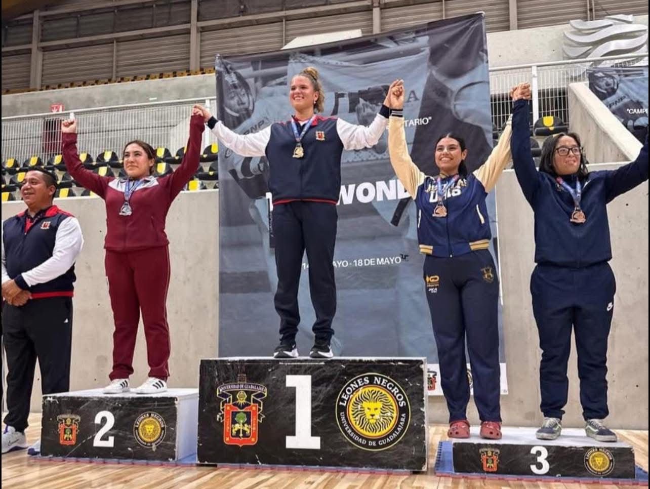 TAEKWONDOÍNAS DE LA BECENE BRILLAN EN LOS ANUIES 2025