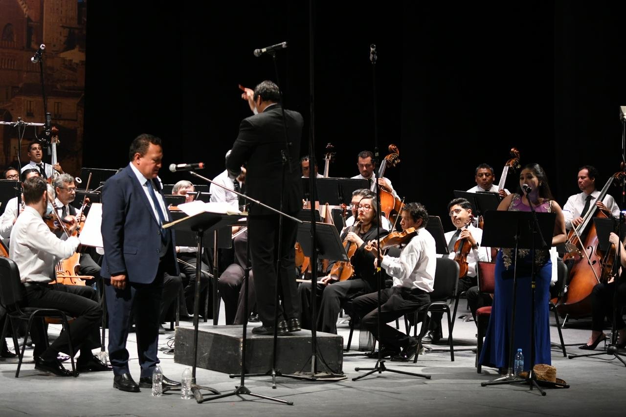 EXITOSO CONCIERTO DE CRI CRI POR DÍA DE LA NIÑEZ