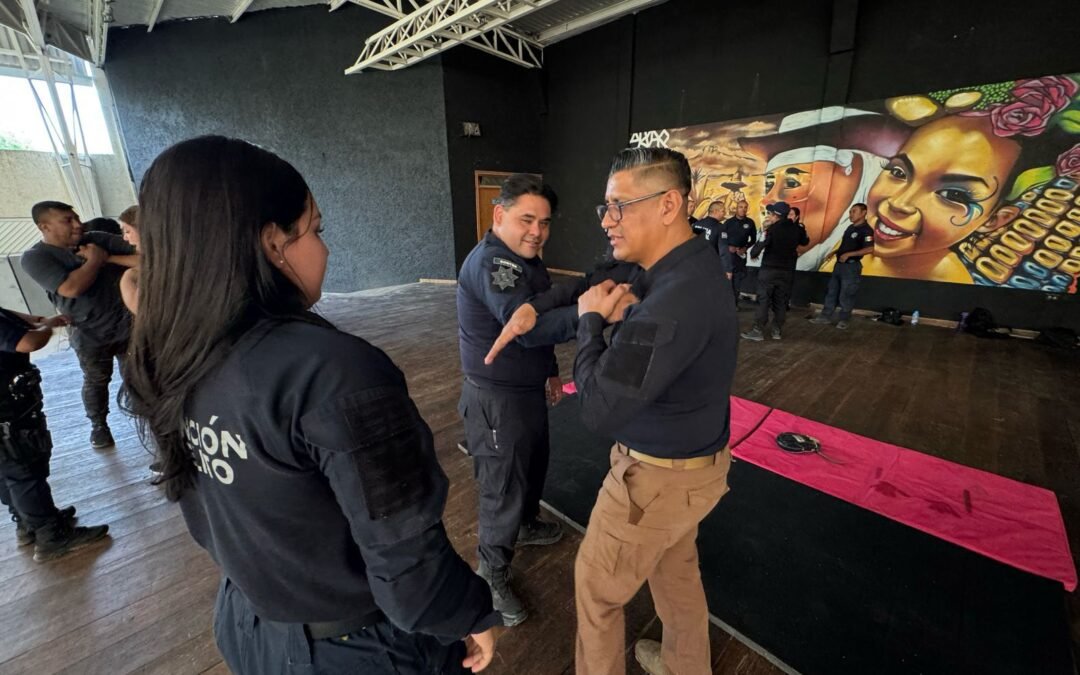 POLICÍAS MUNICIPALES RECIBEN CAPACITACIÓN