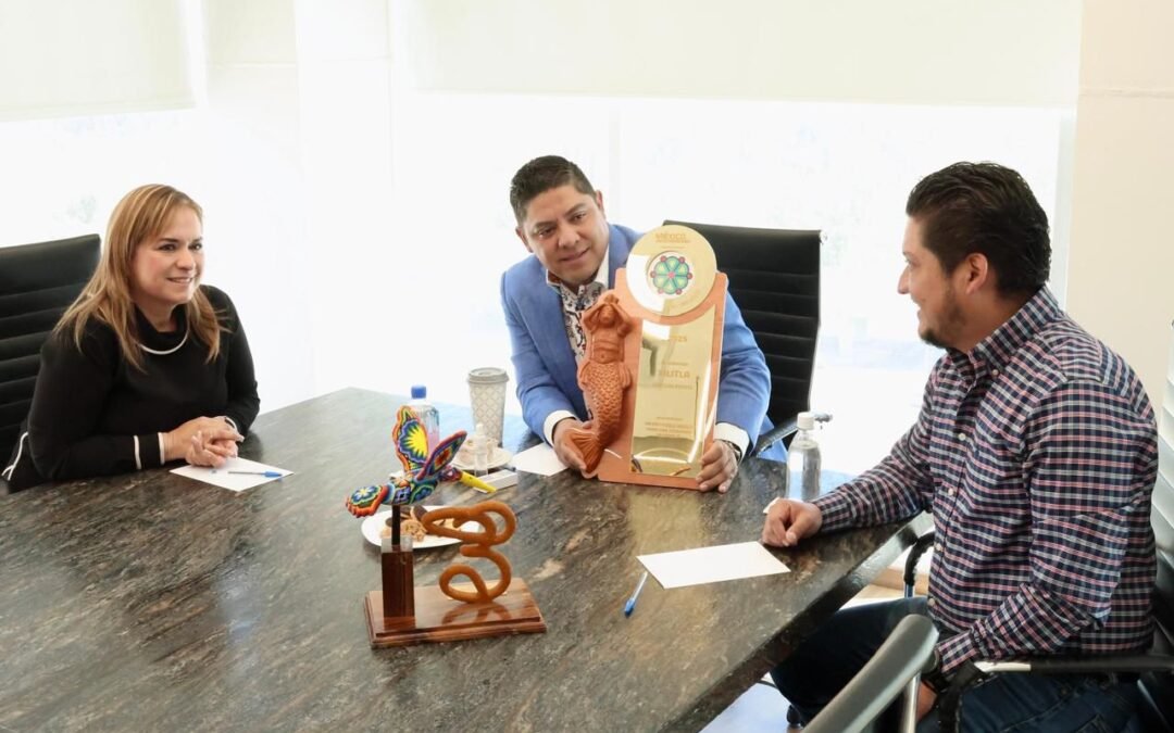 XILITLA AGRADECE AL GOBERNADOR POR OBRAS DE INFRAESTRUCTURA