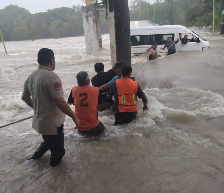 PROTECCIÓN CIVIL ESTATAL ATIENDE EMERGENCIA POR LLUVIAS