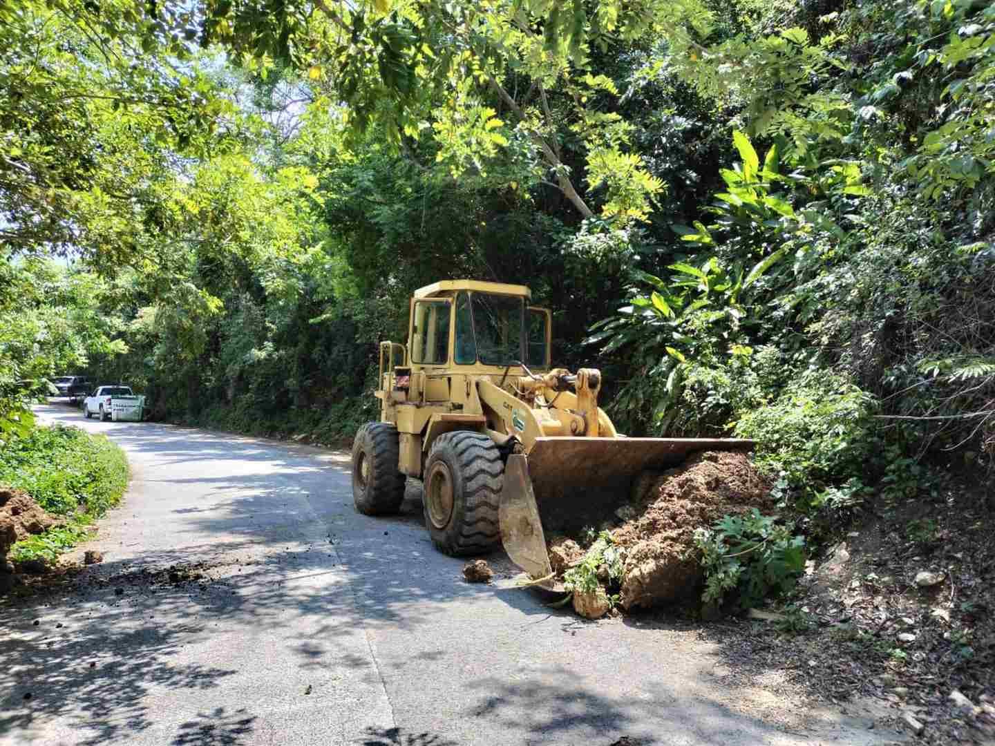 13668  GOBIERNO ESTATAL ATIENDE CAMINOS POR LLUVIAS