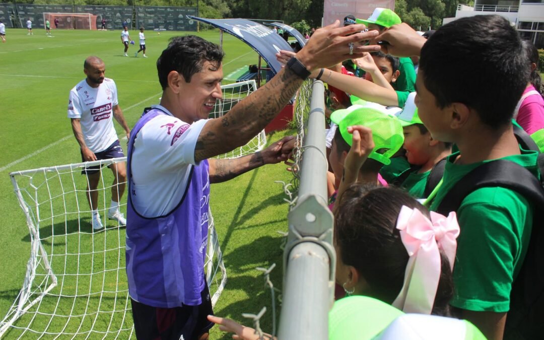 NIÑAS Y NIÑOS VIVEN JORNADA INOLVIDABLE CON EL ATLÉTICO DE SAN LUIS
