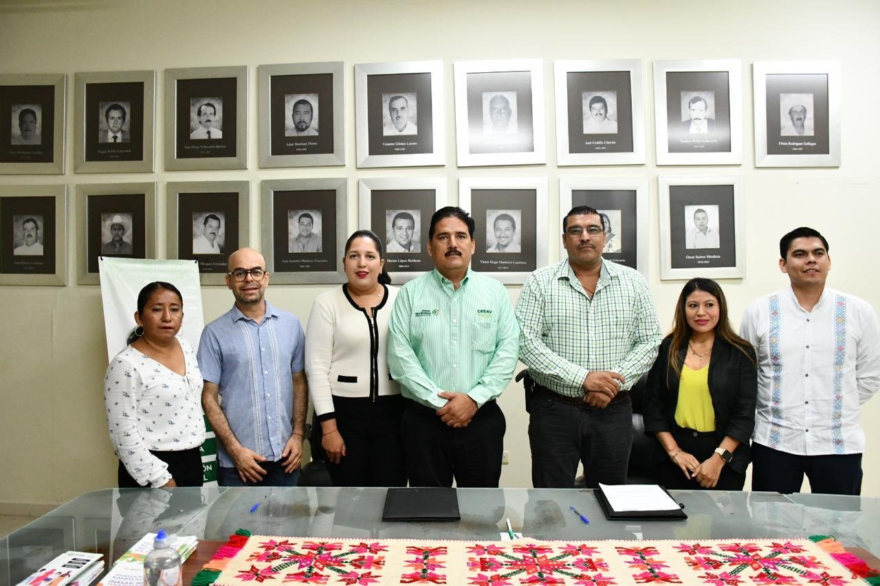 COMISIÓN DE ATENCIÓN A VÍCTIMAS FIRMA CONVENIO CON AQUISMÓN