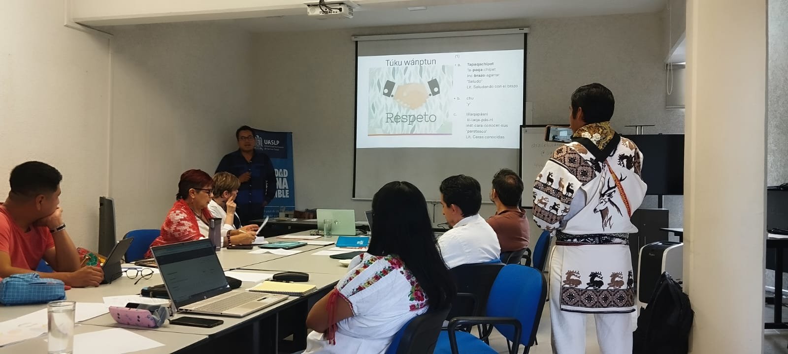 GOBIERNO ESTATAL FORTALECE LA EDUCACIÓN INDÍGENA EN SAN LUIS POTOSÍ