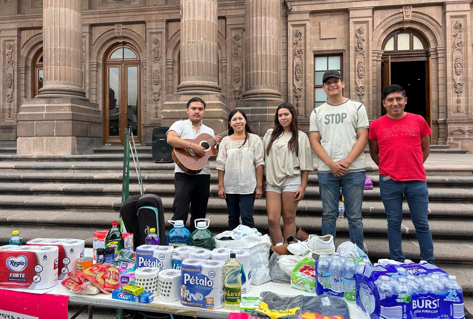 GOBIERNO ESTATAL BRINDA APOYO A COMUNIDADES ORIGINARIAS DAMNIFICADAS