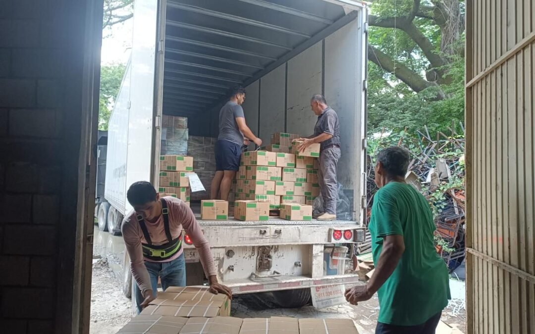 AVANZA ENTREGA DE LIBROS DE TEXTO EN SAN LUIS