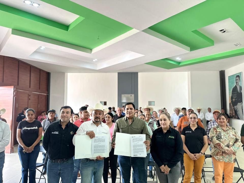 ESTADO ACERCA MÁS FINANCIAMIENTOS Y CAPACITACIÓN A FAMILIAS DE AHUALULCO