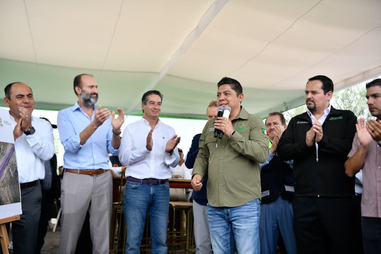 EMPRESARIOS RECONOCEN DETONACIÓN DE LA MOVILIDAD EN EL ESTADO EN CONDICIONES DE PAZ Y TRANQUILIDAD