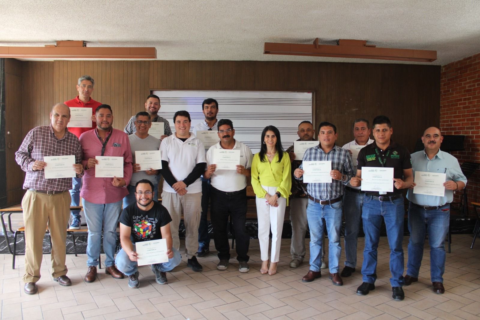 TRABAJADORES ESTATALES RECIBEN CAPACITACIÓN EN PERSPECTIVA DE GÉNERO