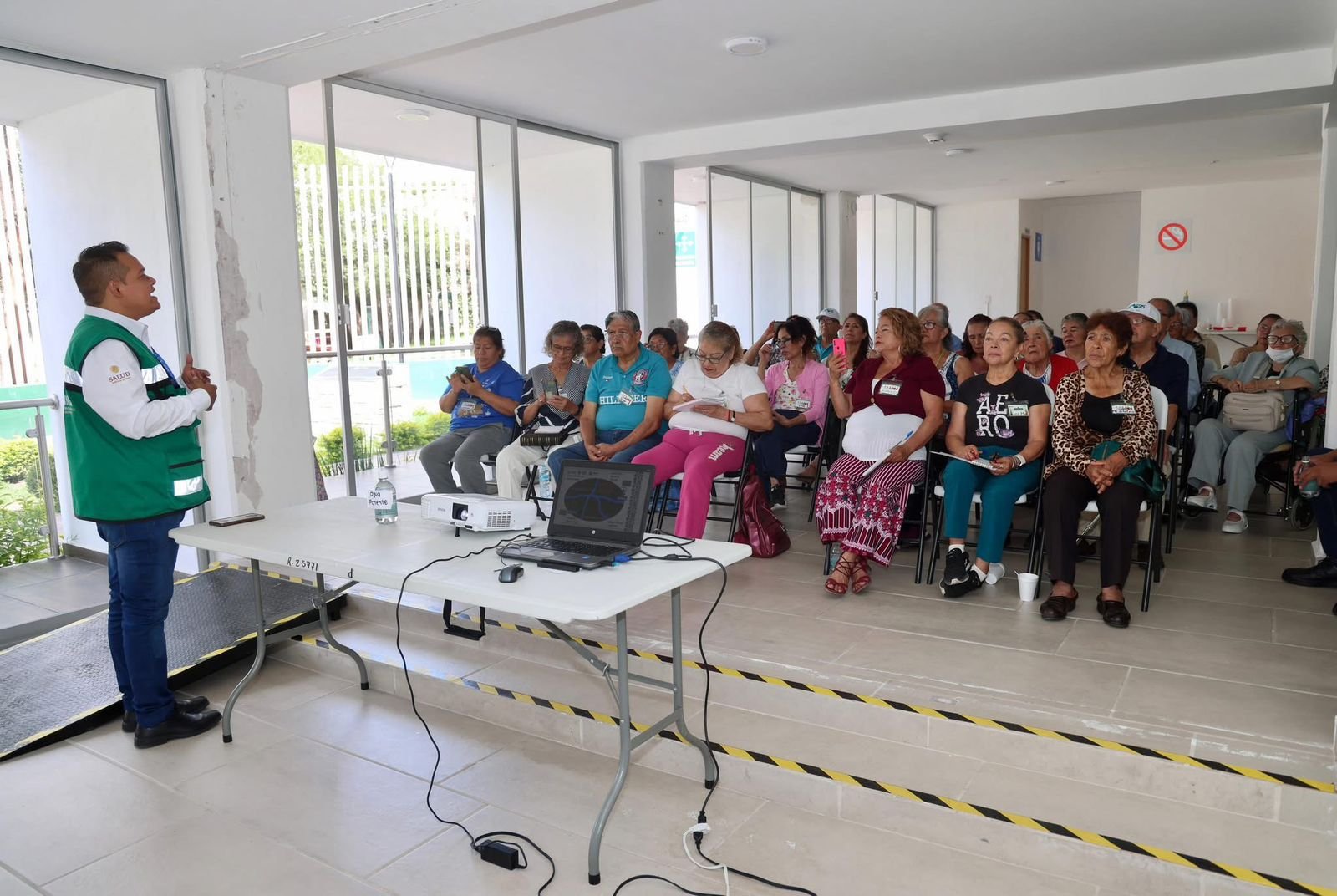 DIF ESTATAL FORTALECE SENSIBILIZACIÓN SOBRE EL ALZHEIMER