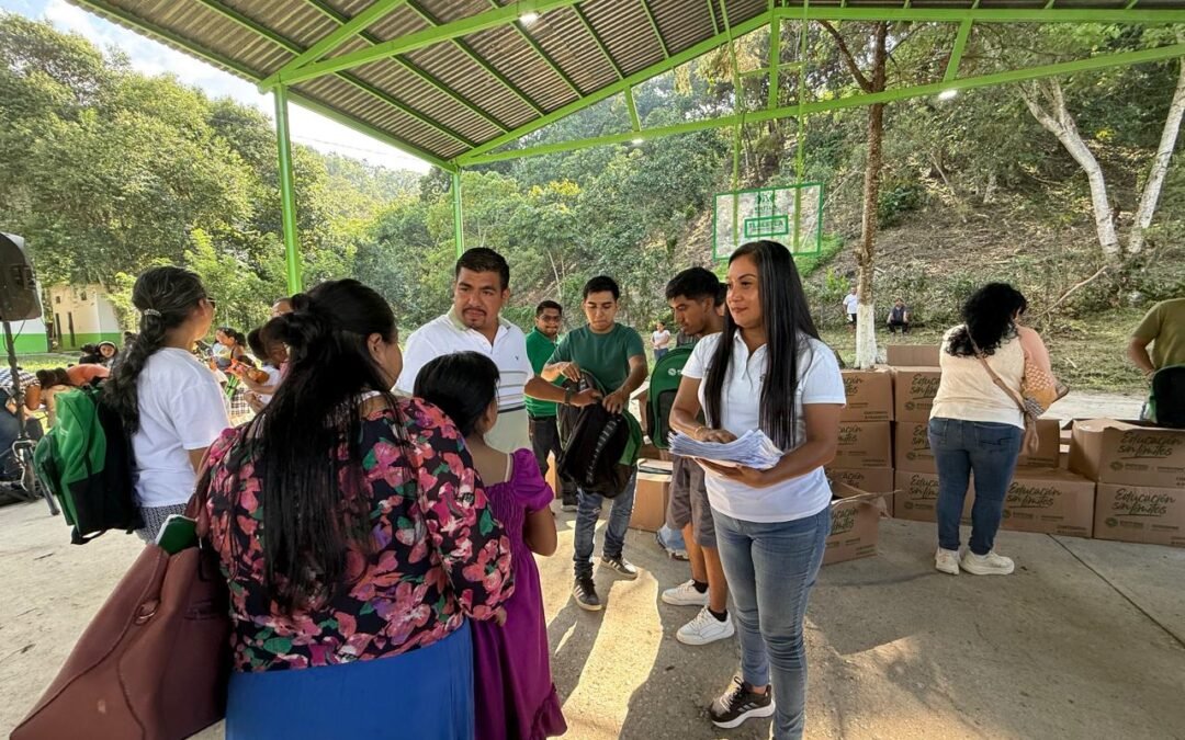 POTOSÍ PARA LA EDUCACIÓN BENEFICIA A 350 MIL ESTUDIANTES