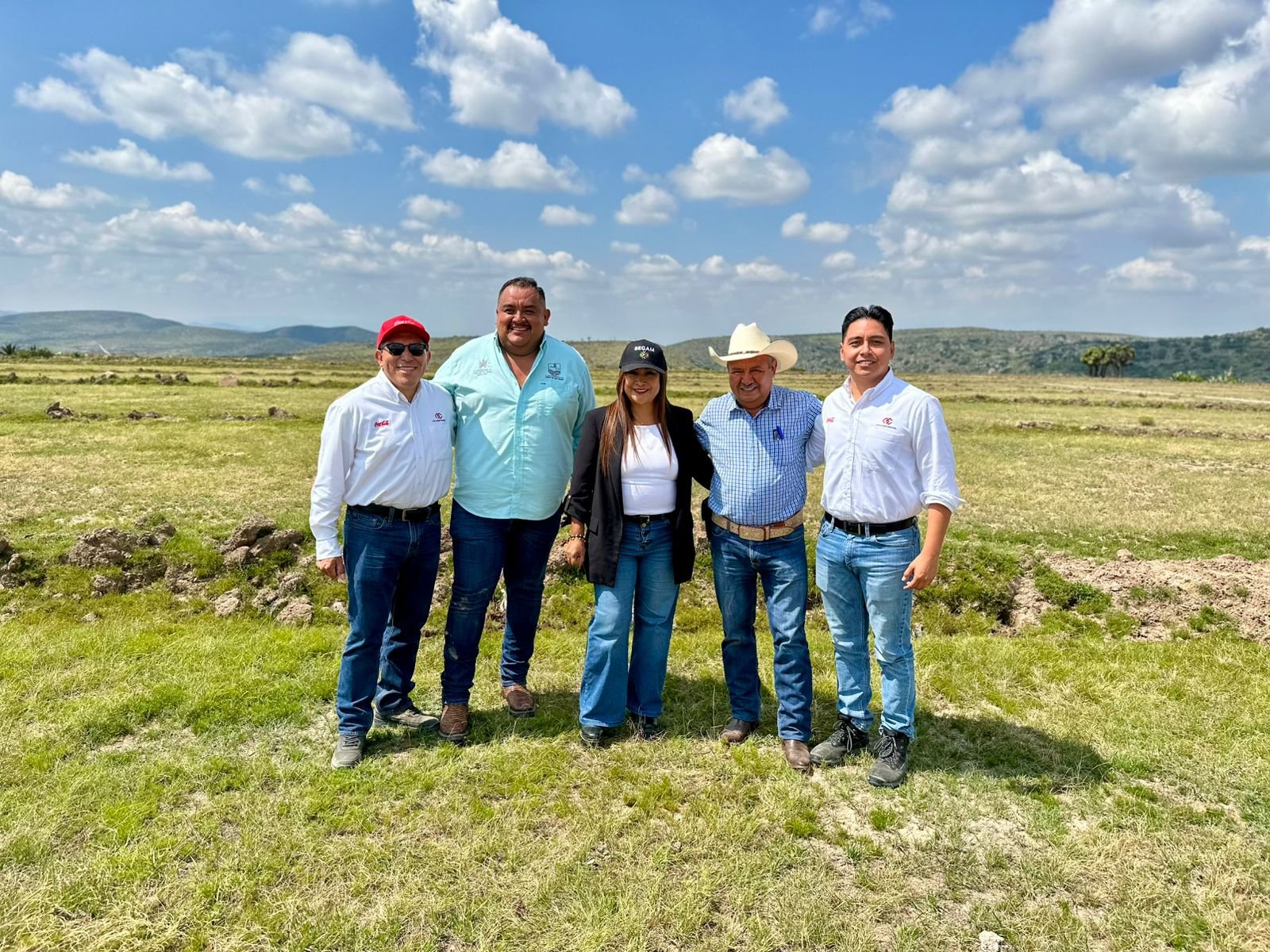 AVANZA PROYECTO DE ABASTECIMIENTO DE AGUA Y REFORESTACIÓN EN CERRO DE SAN PEDRO