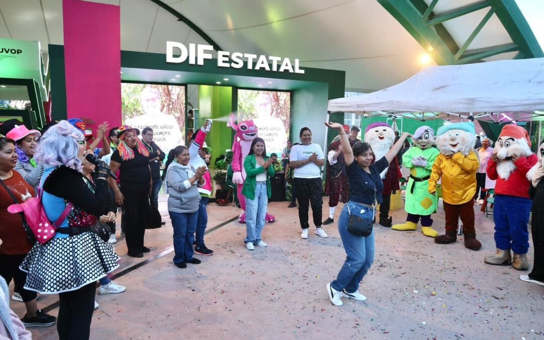 STAND DE DIF ESTATAL BRINDÓ 25 MIL ATENCIONES EN LA FENAPO