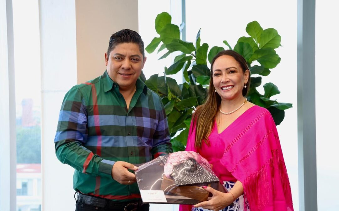 RICARDO GALLARDO CONSOLIDA EXPOSICIÓN DE XANTOLO EN GUANAJUATO