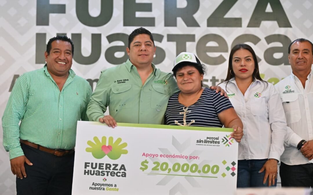 RICARDO GALLARDO LES CUMPLE A DAMNIFICADOS DE TAMAZUNCHALE Y MATLAPA CON PROGRAMA “FUERZA HUASTECA”