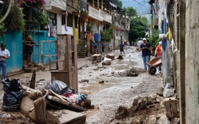 GOBIERNO ESTATAL Y FEDERACIÓN LIBERAN CAMINOS POTOSINOS