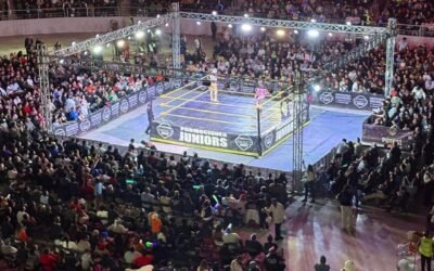 NOCHE DE ADRENALINA: LUCHA LIBRE AAA CONQUISTA LA ARENA POTOSÍ