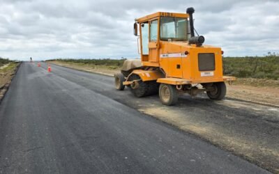 AVANZA REHABILITACIÓN DE CAMINO EN VILLA DE RAMOS