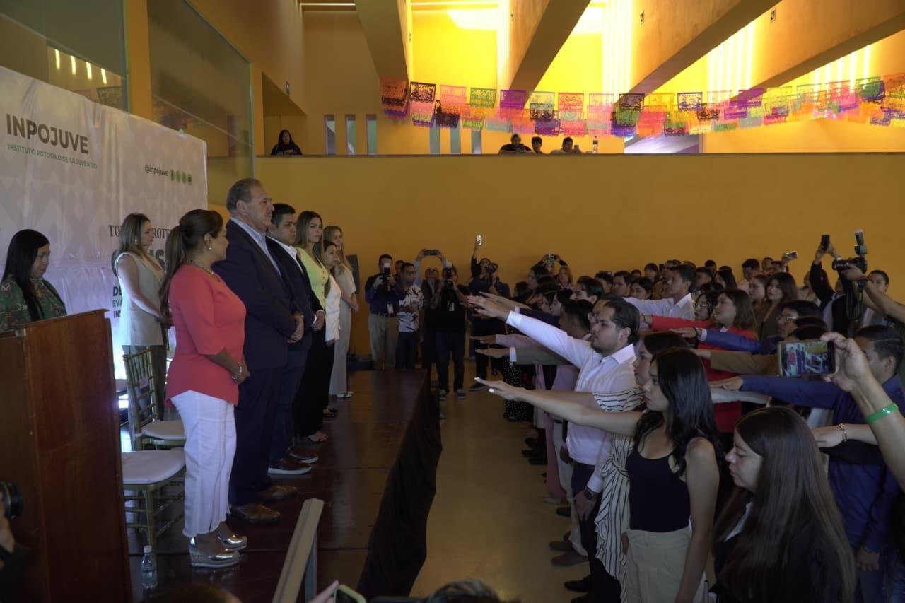 TOMAN PROTESTA INTEGRANTES DEL CONSEJO DE PARTICIPACIÓN JUVENIL 2025-2028