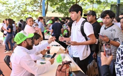 RICARDO GALLARDO GARANTIZA TRANSPORTE GRATUITO PARA ESTUDIANTES VALLENSES